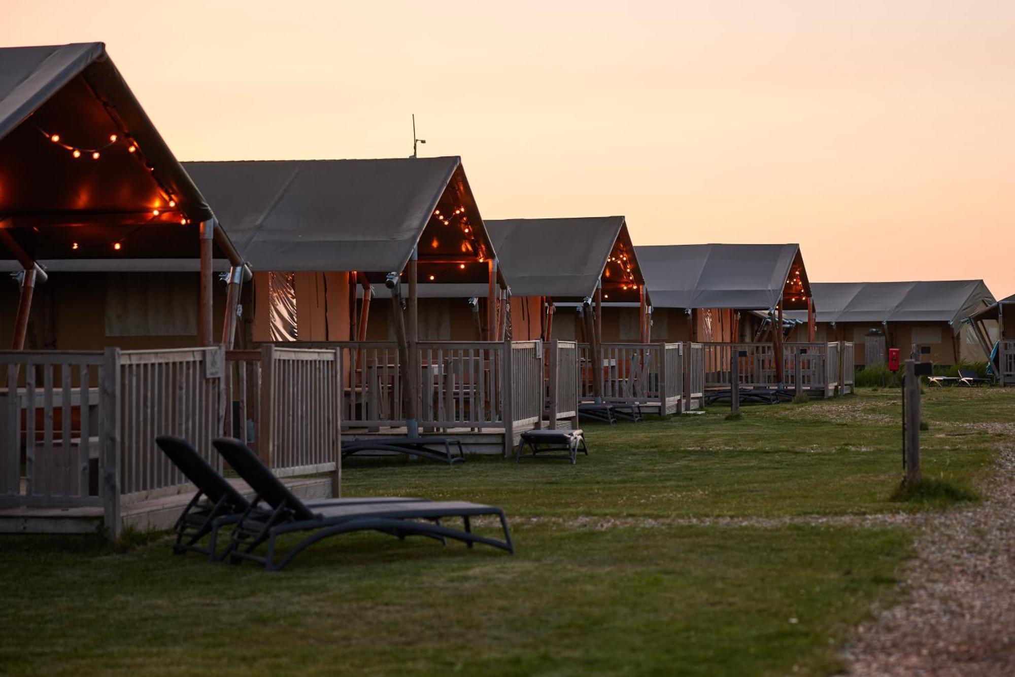 Dutchen Erfgoedpark De Hoop Glamping Hotel Uitgeest Buitenkant foto