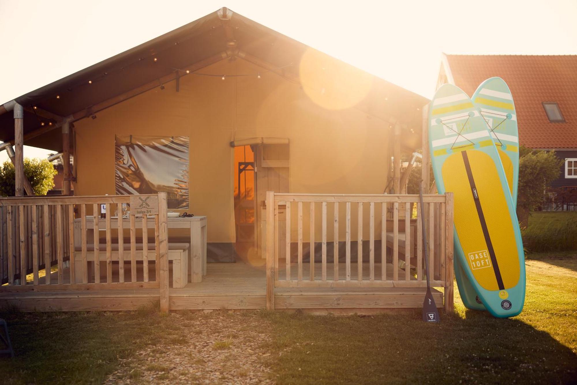 Dutchen Erfgoedpark De Hoop Glamping Hotel Uitgeest Buitenkant foto