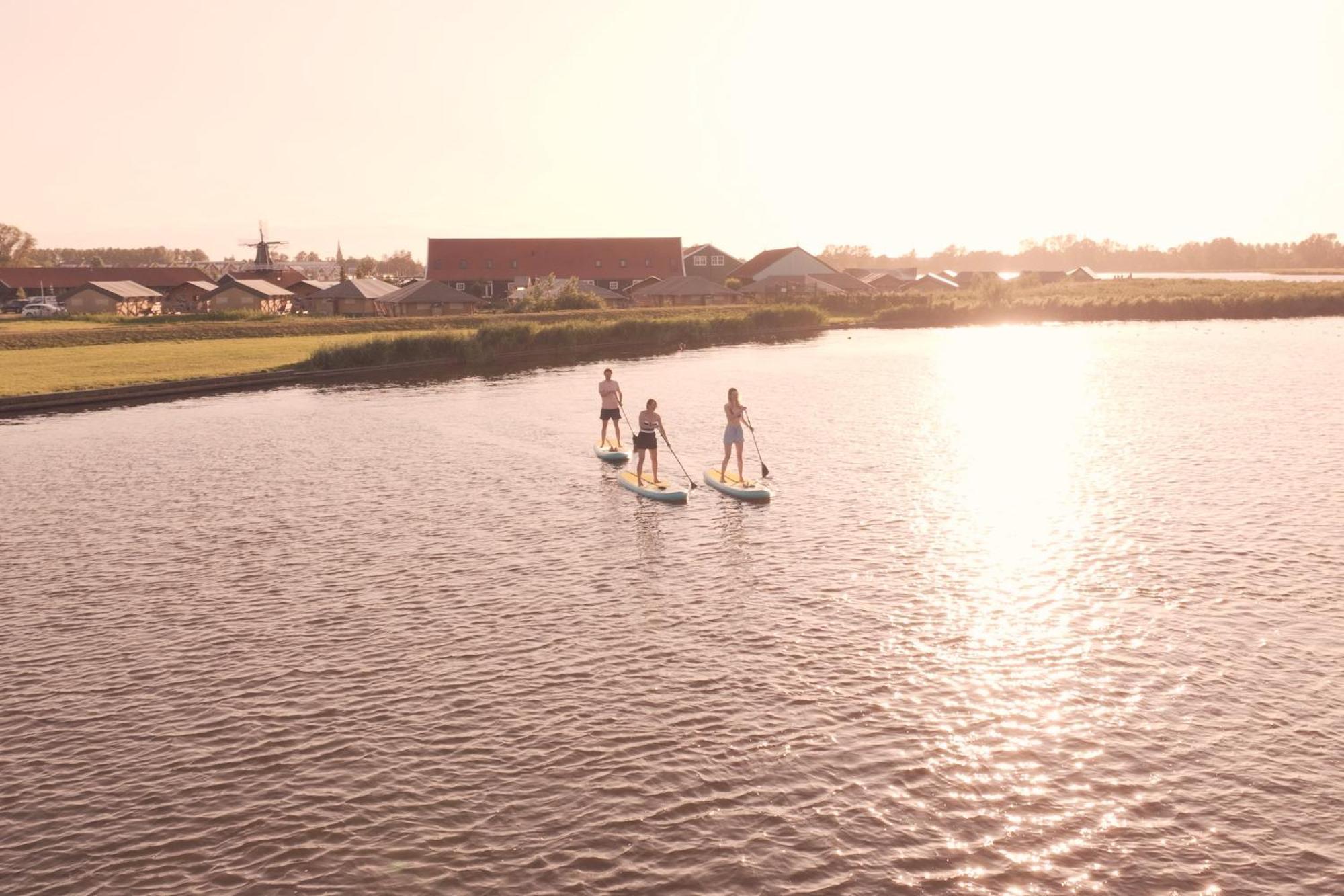 Dutchen Erfgoedpark De Hoop Glamping Hotel Uitgeest Buitenkant foto